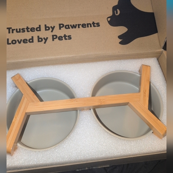 Spunky Junky Double Pet Bowl Set - Picture 3 of 3